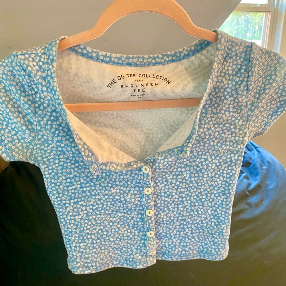 Aeropostale Blue Fitted Cap Sleeve Button Down Shirt